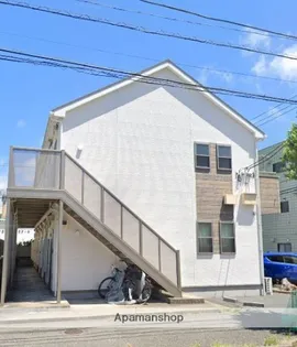 グランドコート横須賀中央【1階】の外観