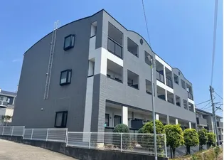 パタトデゥース【3階】の外観