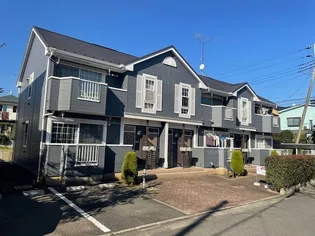 ニューパーク【2階】の外観