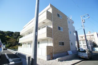 リブリ・PARK HILL 東寺尾【1階】の外観