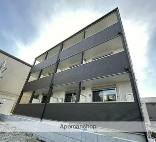 ジーメゾン伊勢原石田【3階】の外観