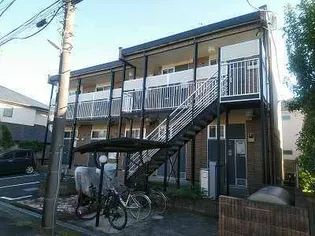 レオパレスアズール【2階】の外観