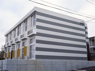 レオパレスカメリア五番館【1階】の外観