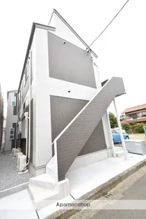 ドミール・ワタナベ【2階】の外観