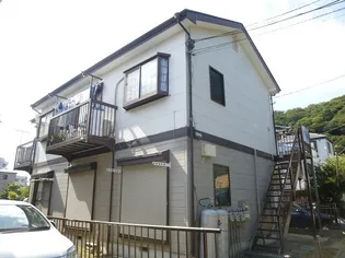 シーパレス【1階】の外観