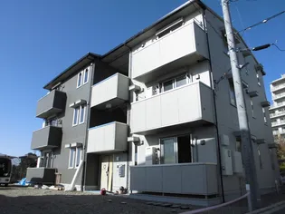 Y’Sガーデン【3階】の外観