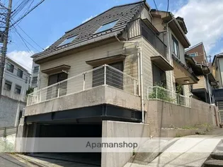 神奈川県横浜市鶴見区東寺尾東台【一戸建】の外観