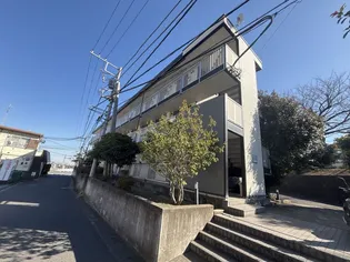 レオパレスエクレールK下大槻【3階】の外観