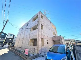 CHATON BLANC【2階】の外観