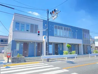 リバーサイドカネヤマ【2階】の外観
