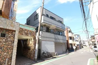 エクセルハイム【1階】の外観