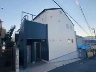 神奈川県横浜市神奈川区三ツ沢中町【アパート】の外観