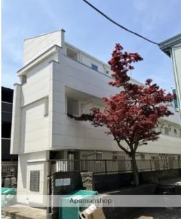ロワール六浦弐番館【2階】の外観