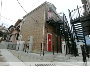 神奈川県横浜市西区西戸部町3丁目【アパート】の外観