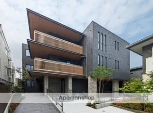 カローレ デル ソーレ【2階】の外観