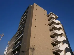 ジェイ エス ティ横浜東の画像