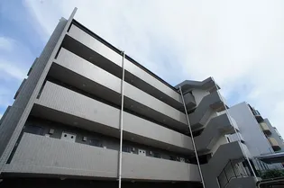 プルミエール梶ヶ谷【5階】の外観