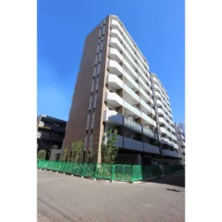 プラウドフラット武蔵小杉イースト【8階】の外観