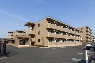 アルバ・エトワール【3階】の外観