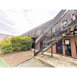 アムール リヴェール【2階】の外観