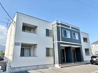 ローズ ジャルダン【2階】の外観