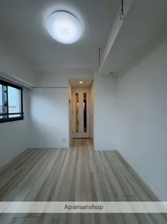 エストゥルース横濱吉野町【6階】の内装