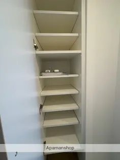 エストゥルース横濱吉野町【6階】の内装