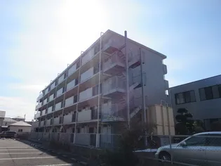 グリーンリーブス大倉山【4階】の外観