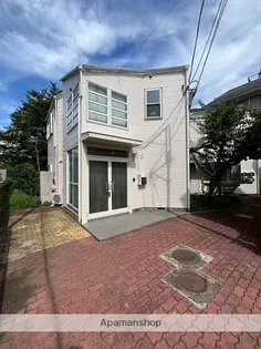 シュロス日吉【1階】の外観