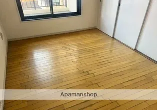 ジュネパレス大和第03【402号室】の居間