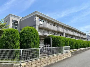 アタラクシア【3階】の外観