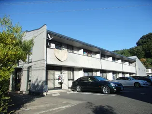 レオパレスカメリア弐番館【2階】の外観