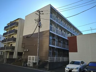 レオパレスヒューゲル参番館【3階】の外観