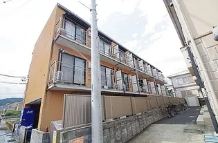 LIVE COURT 東海大学前【2階】の外観