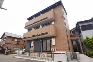 ソフィアエヌ湘南平塚【3階】の外観