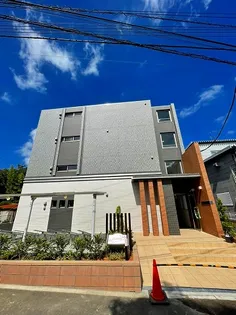 ポライトリーの画像