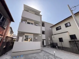 ファンウェーブ湘南辻堂【1階】の外観