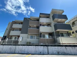 DーROOM SURFSIDE K2【1階】の外観