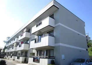 緑風館【3階】の外観