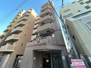 パピエ【3階】の外観