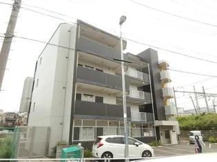 ミラージュ新子安【1階】の外観