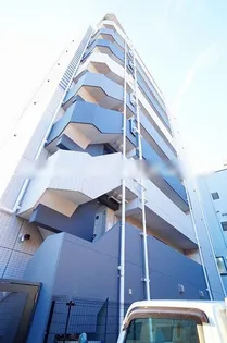 VERXEED横濱WEST【1階】の外観