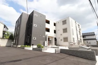 フェリナーレの画像