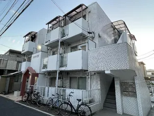 神奈川県川崎市高津区北見方1丁目【アパート】の外観