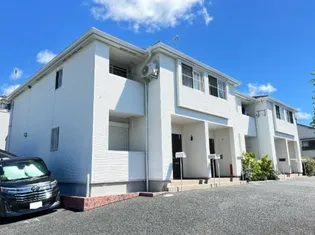 モア グランディール エヌの画像