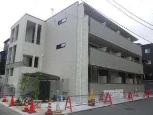 スリール・ダーンジュ【3階】の外観