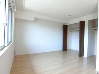 グレイスコート湘南【2階】の内装