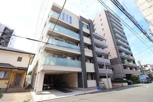 インコントリ【3階】の外観