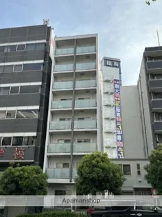 ドゥ・クリヨン【6階】の外観