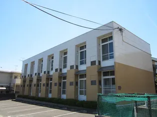 レオパレスAMAKUSA【1階】の外観